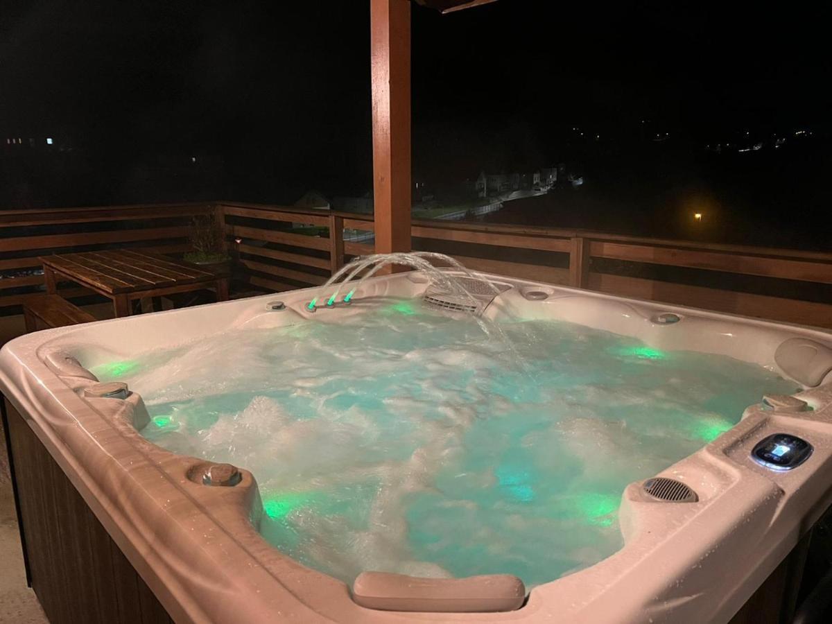فيلا Casa De Monzel With 6-Person Jacuzzi & Panoramic View لابْريسْ المظهر الخارجي الصورة