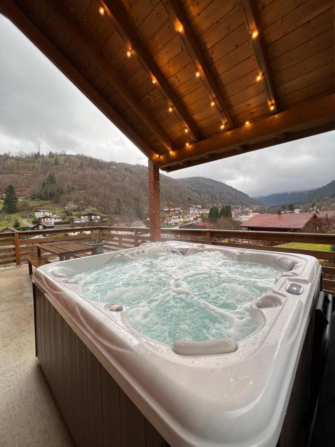 فيلا Casa De Monzel With 6-Person Jacuzzi & Panoramic View لابْريسْ المظهر الخارجي الصورة