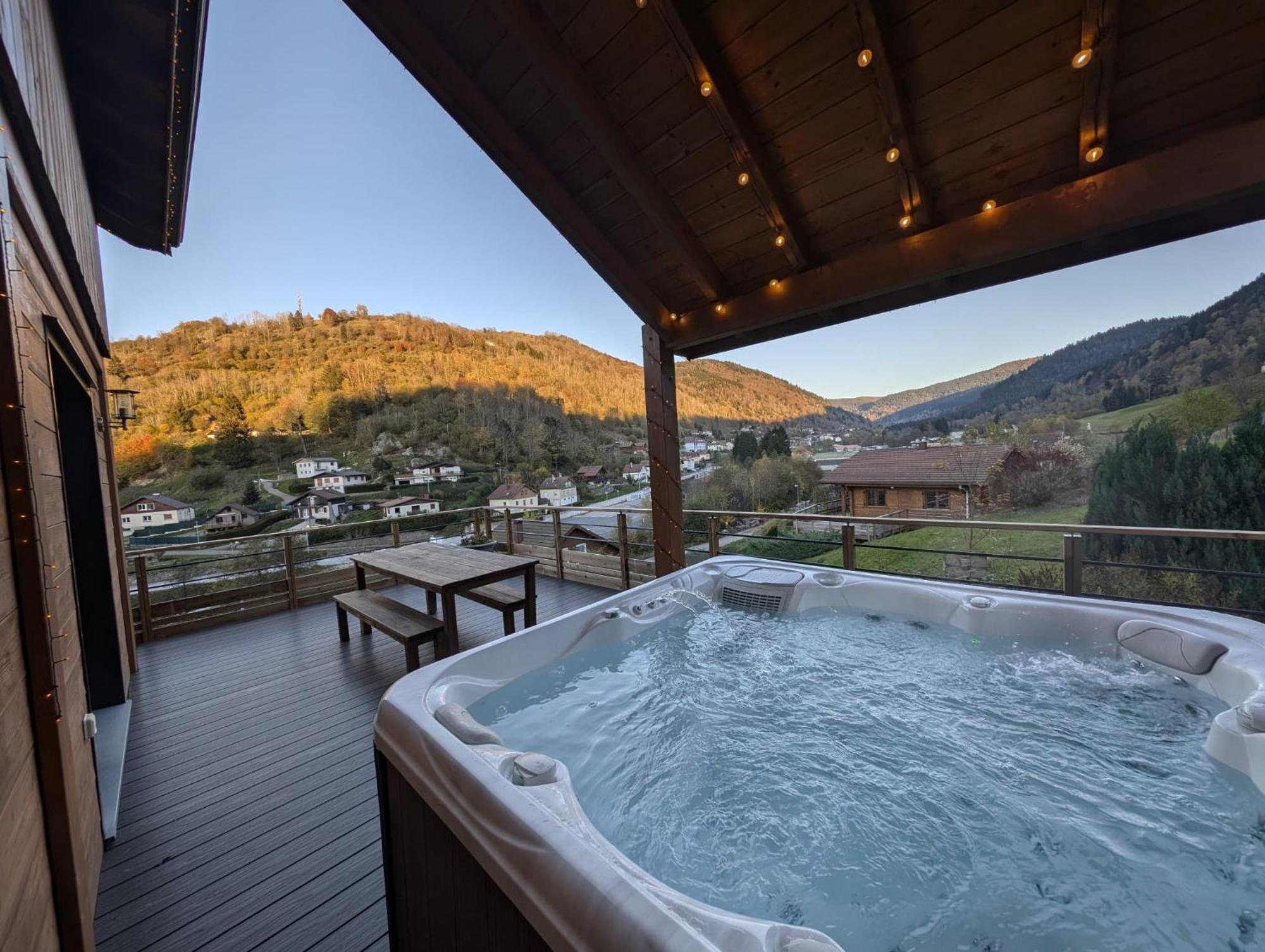 فيلا Casa De Monzel With 6-Person Jacuzzi & Panoramic View لابْريسْ المظهر الخارجي الصورة
